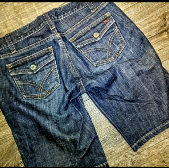 Gap Shorts Size 2 Bermuda Flap Pockets EUC - Picture 7 of 8